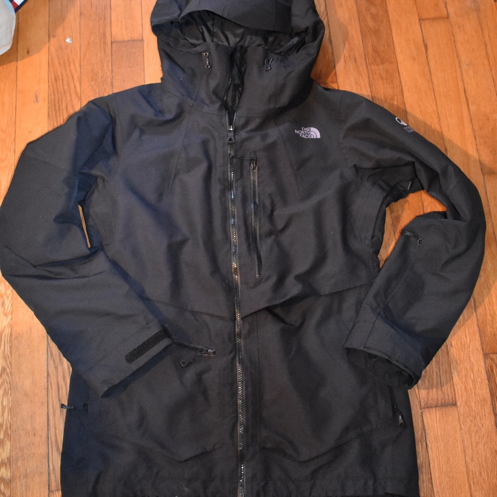 Women's size Medium ski jacket
